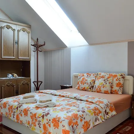Harmonia Apartmanhaz Apartment *
