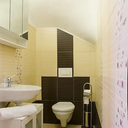 Harmonia Apartmanhaz Eger