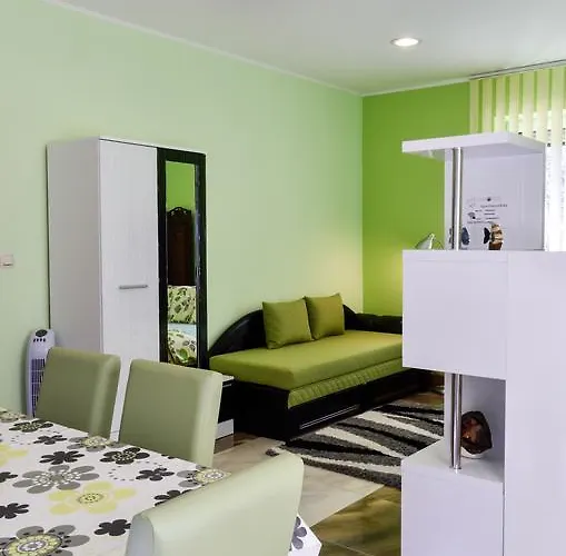 Apartment Harmonia Apartmanhaz Eger