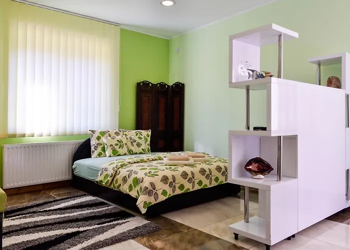 Apartment Harmonia Apartmanhaz Eger