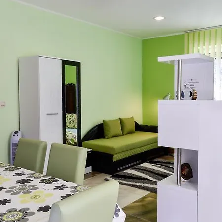 Apartament Harmonia Apartmanhaz Eger