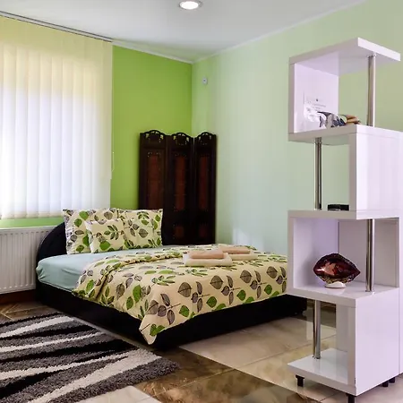 Apartament Harmonia Apartmanhaz Eger