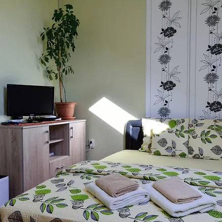 Apartament Harmonia Apartmanhaz *