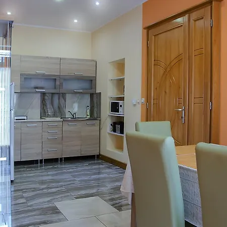 Harmonia Apartmanhaz *