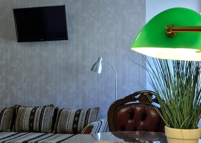 Harmonia Apartmanhaz * Erlau